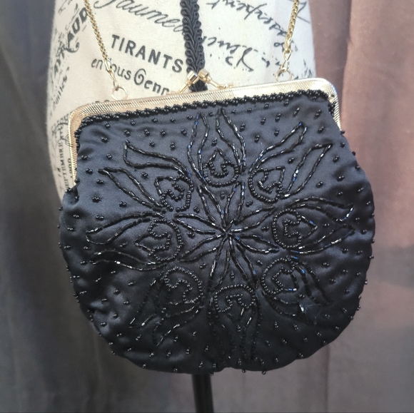 ☆Beaded Chain Purse - Picture 2 of 8